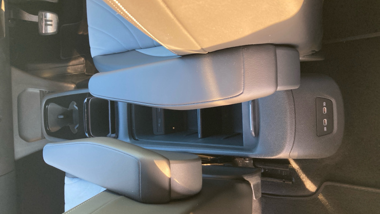 Volkswagen ID.3 150kW Family Pro Performance 58kWh 5dr Auto Electric Hatchback